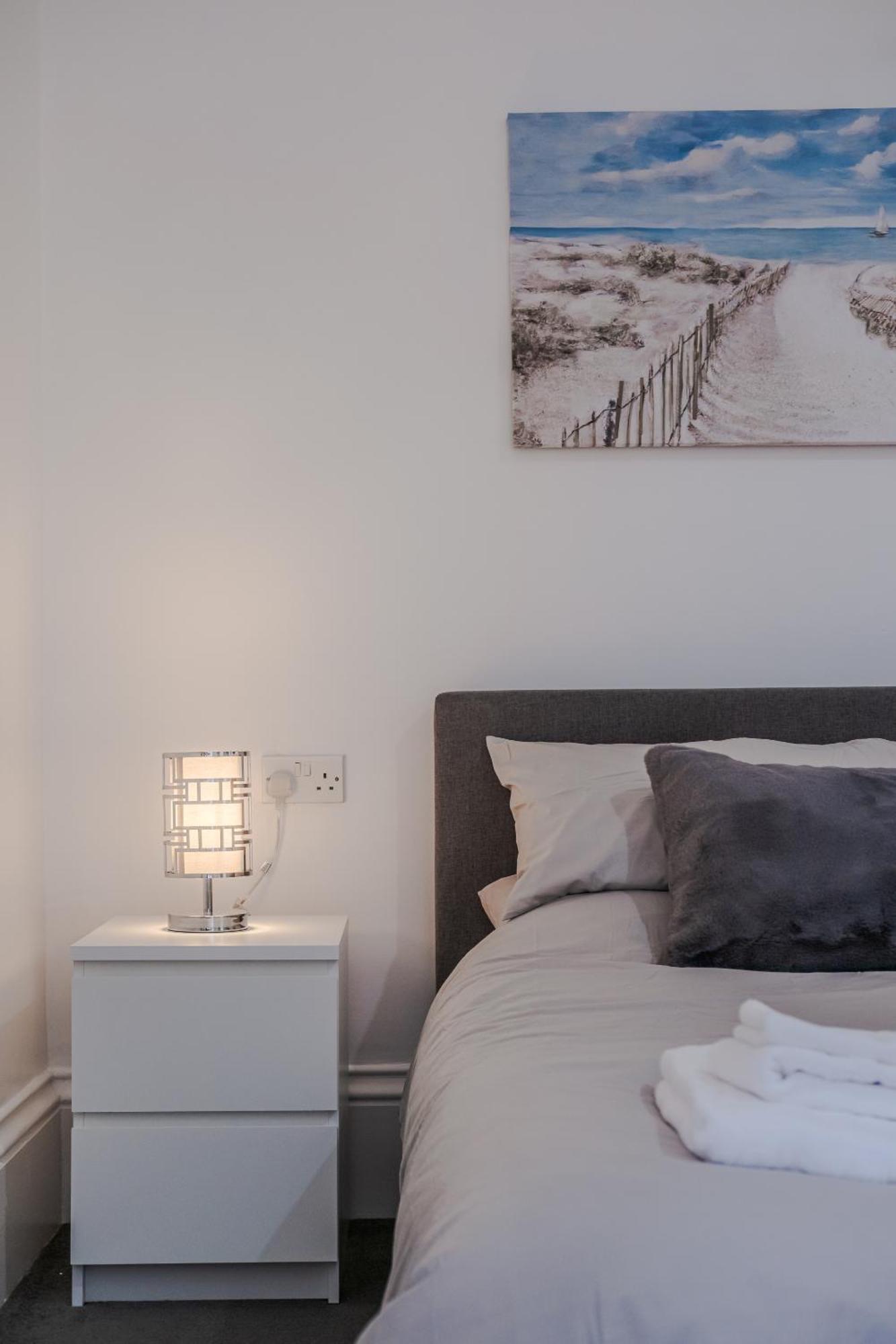 Apartment Pad - Sja - Modern 2 Bed Peterhead